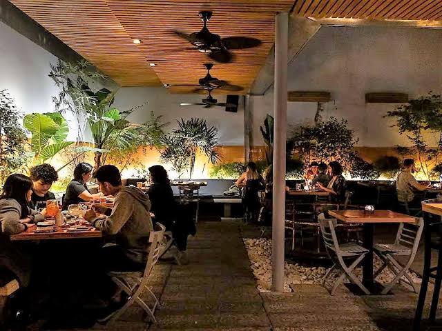 San Telmo Restaurants Worth Visiting (and Tourist Traps to Avoid)